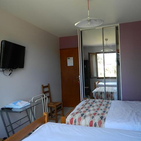 Chambre D'Hotes Les 3 Moulins Cozes Exterior foto
