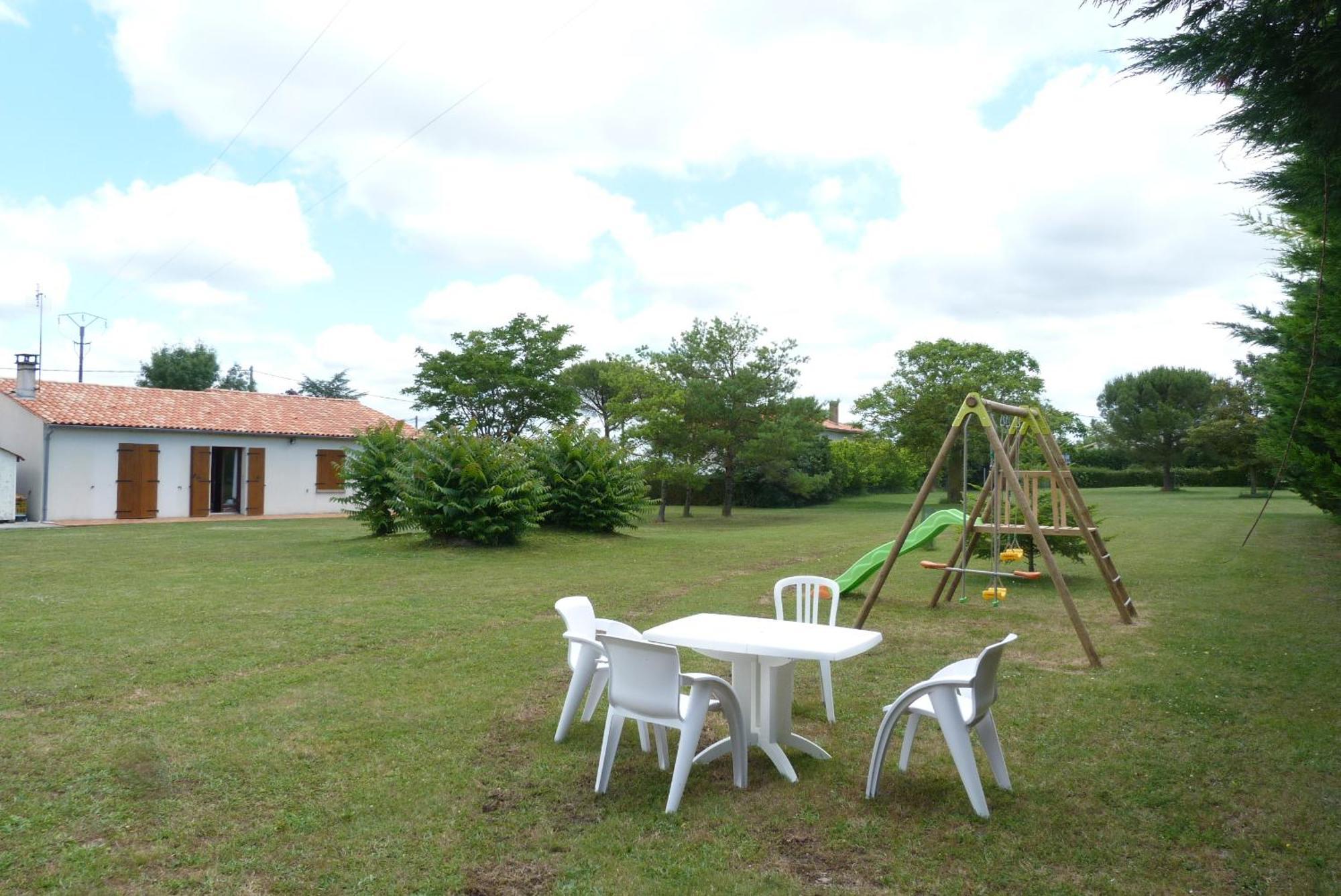 Chambre D'Hotes Les 3 Moulins Cozes Exterior foto